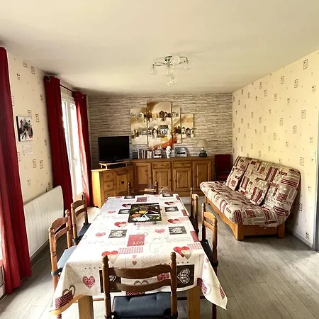 Chalet Maison Confortable Avec Parking - 6 Pers. *